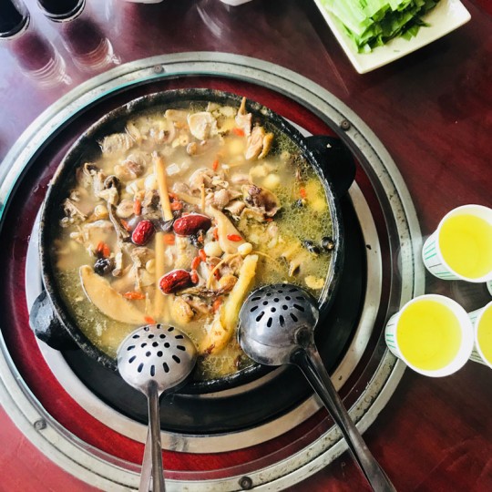 石鍋雞